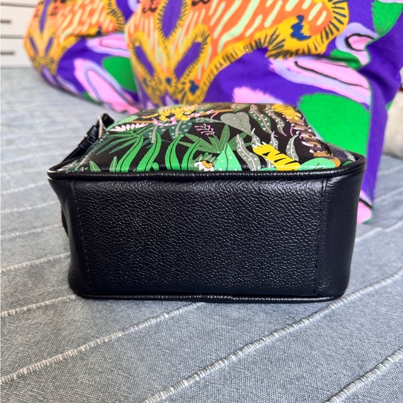 Min & Mon Marino Mini Crossbody Bag
FINAL SALE - Picture 7 of 9